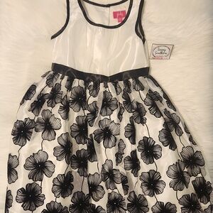 Black & White Floral Tulle Dress - Girls Size 6 - Brand: Pinky